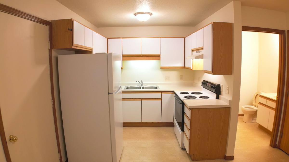 3213 Hidden Place, Eau Claire, WI 54701 - Apartment for Rent - Image 2