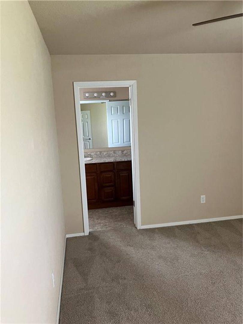 709 NW 67th Ave, Bentonville, AR 72713 - House for Rent - Image 7