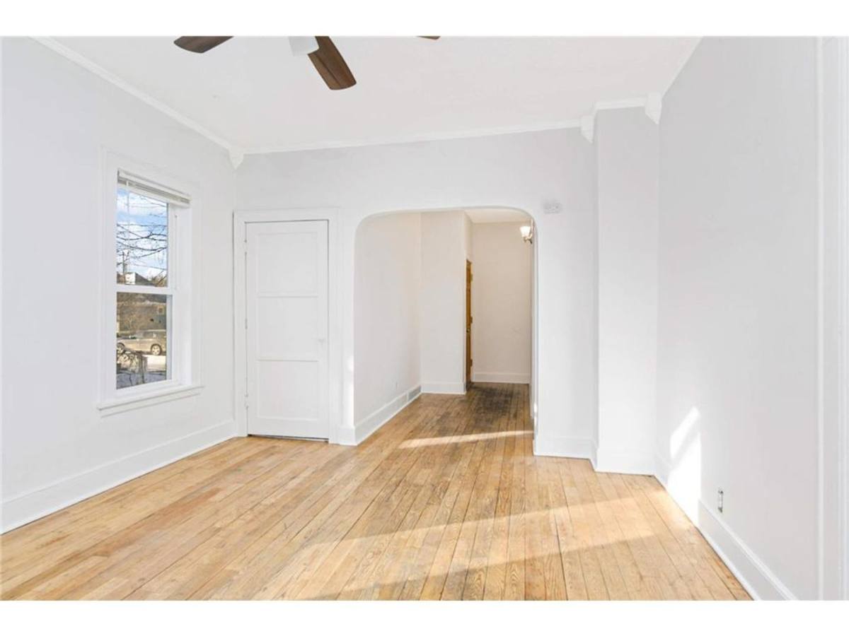 32 Douglas St, St. Paul, MN 55102 - Apartment for Rent - Image 3