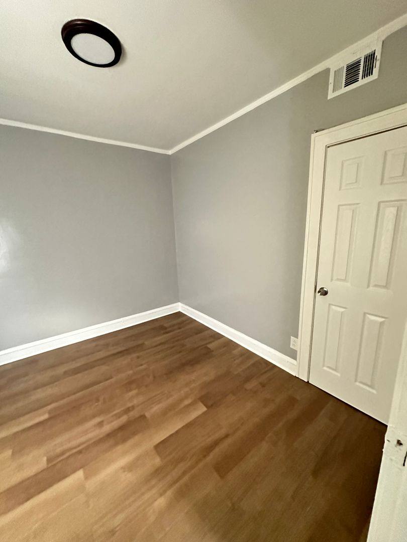 Mg - Maryland, 7955-57 S Maryland Ave, Chicago, IL 60619 - Apartment for Rent - Image 6