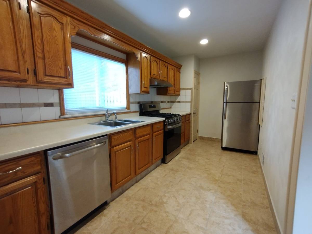 409 Gettysburg St, Pittsburgh, PA 15206 - Apartment for Rent - Image 1