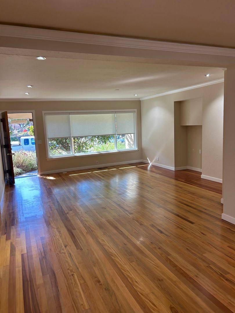 3149 Page St, Redwood City, CA 94063 - House for Rent - Image 2