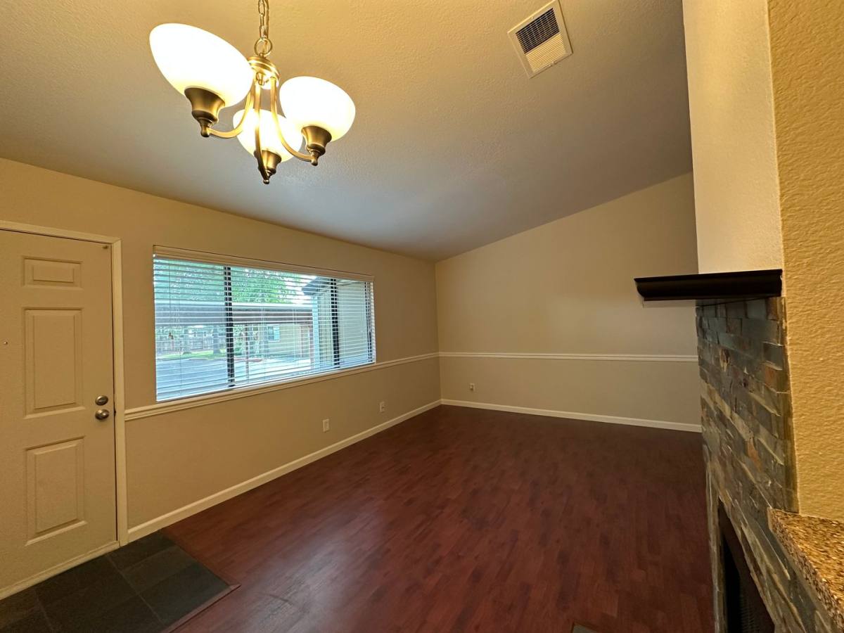 5909-6001 Country Lane, Citrus Heights, CA 95621 - Apartment for Rent - Image 4
