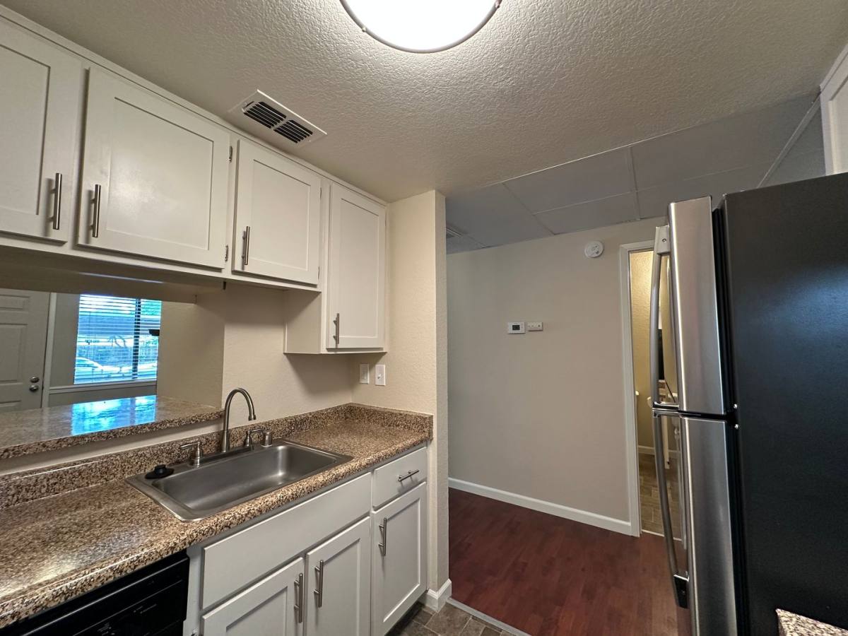 5909-6001 Country Lane, Citrus Heights, CA 95621 - Apartment for Rent - Image 9
