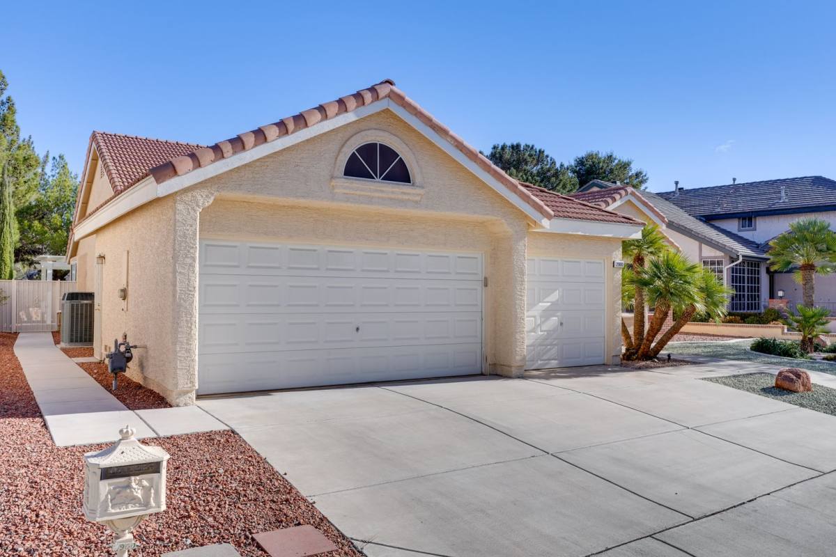 2900 Mellow Breeze St, Las Vegas, NV 89117 - House for Rent - Image 5