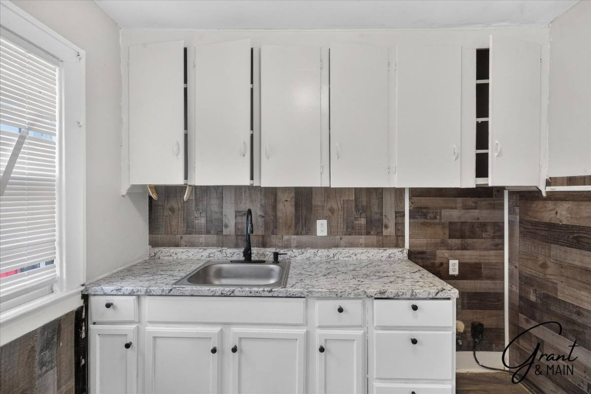 15751 Cherrylawn, Detroit, MI 48238 - Apartment for Rent - Image 10