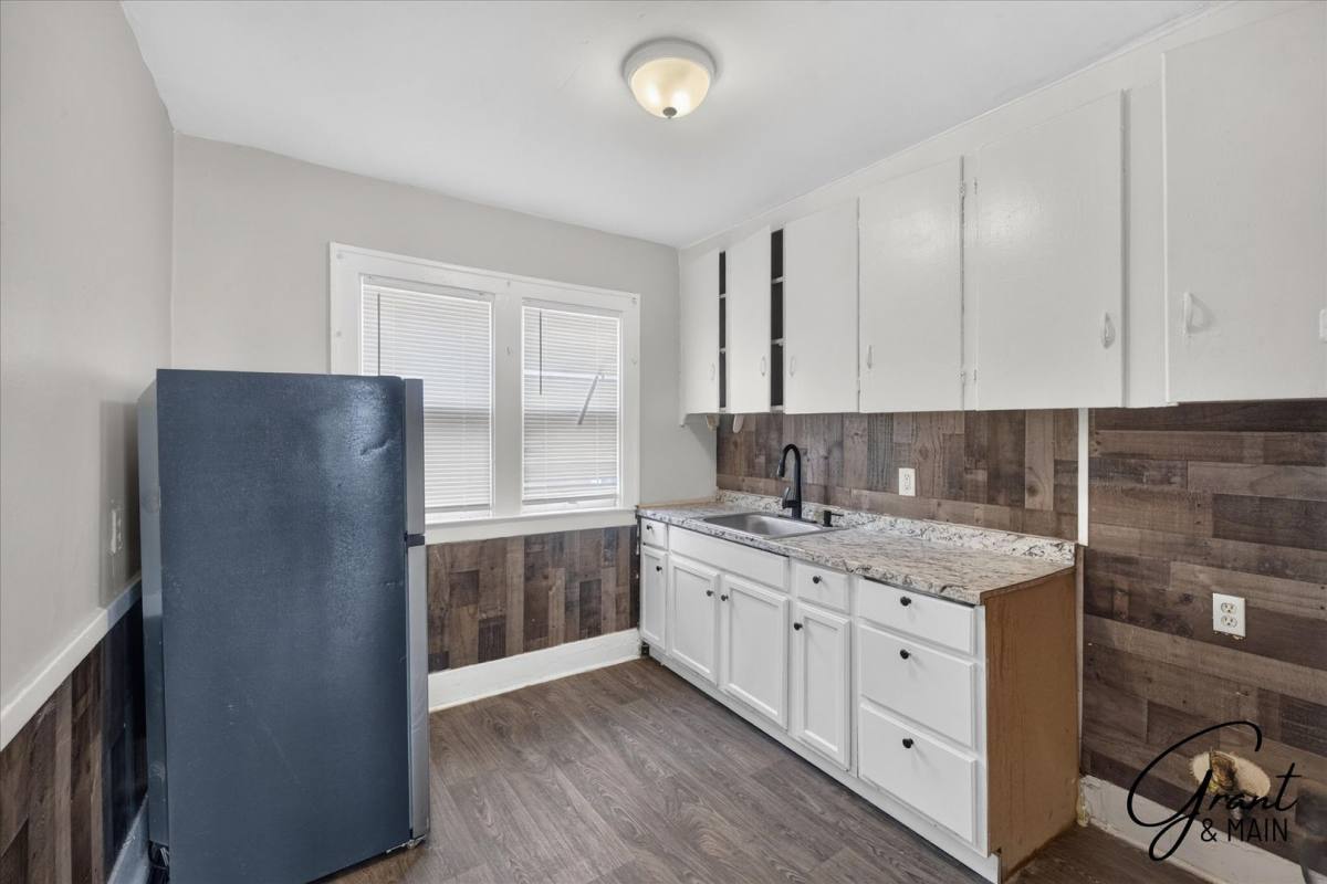 15751 Cherrylawn, Detroit, MI 48238 - Apartment for Rent - Image 9