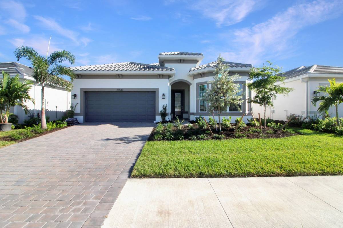 27540 Gulf Dune Dr, Englewood, FL 34223 - House for Rent - Image 1