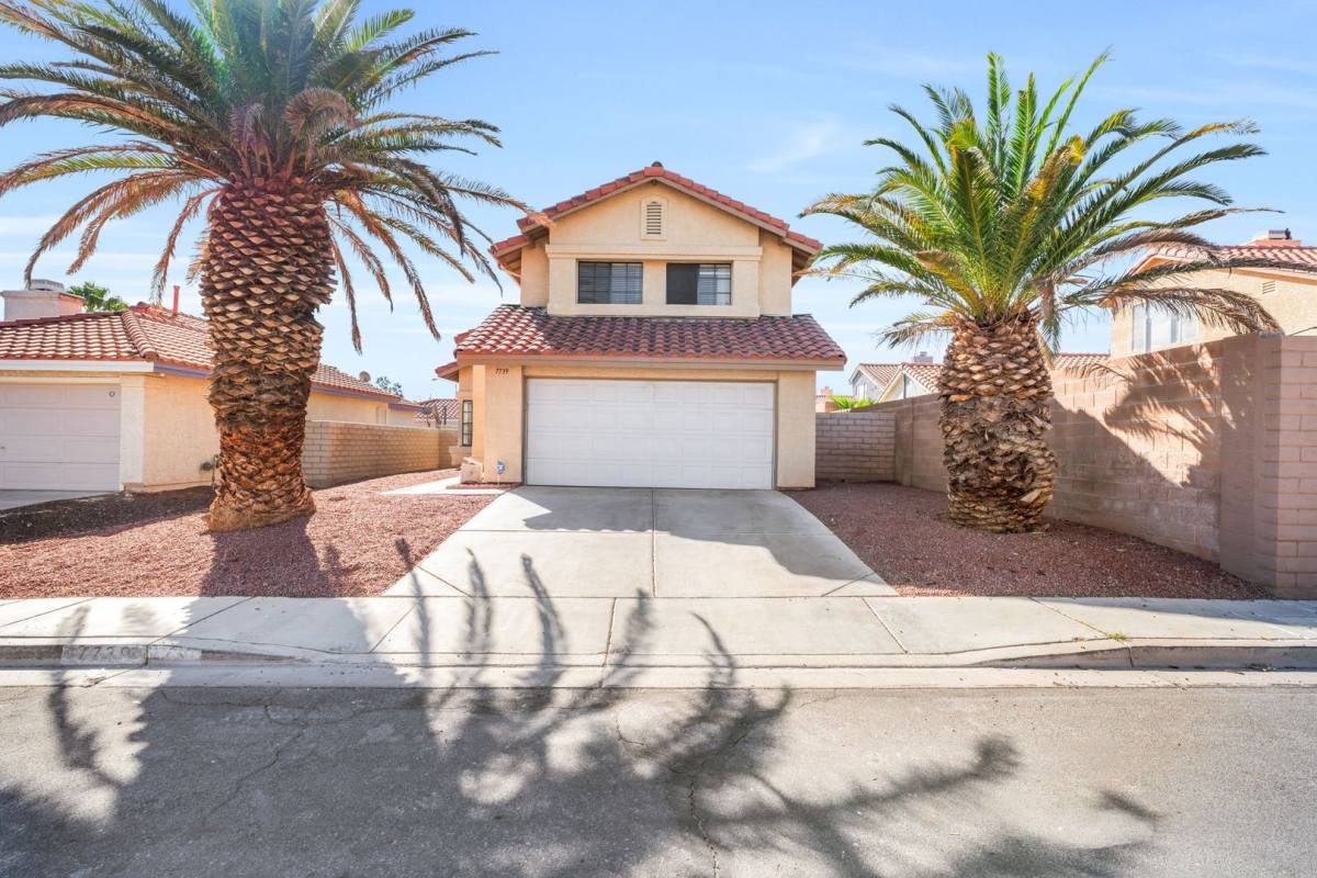 House for rent at 7739 Kalmalii Ave, Las Vegas, NV 89147