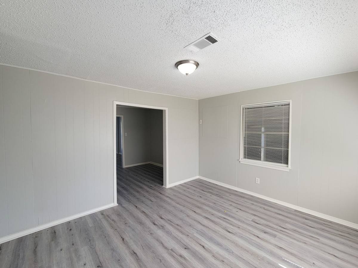 5007 Caplin St, Houston, TX 77026 - House for Rent - Image 6