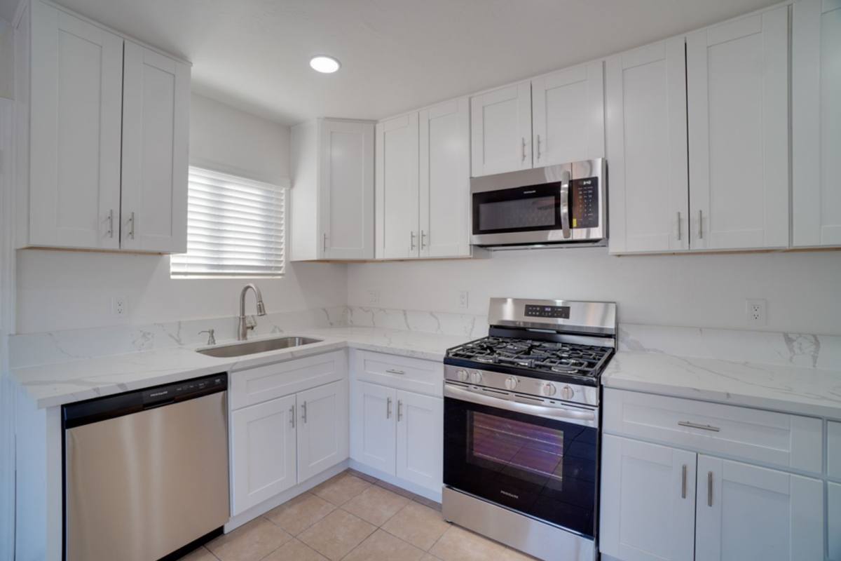 1022 Coleen Court, El Cajon, CA 92021 - Apartment for Rent - Image 9