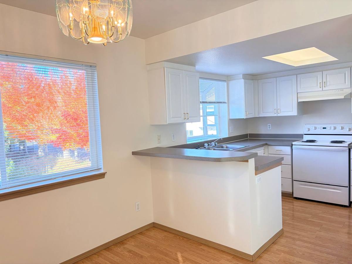 1022 10th Ave SE #P3, Puyallup, WA 98372 - Apartment for Rent - Image 4