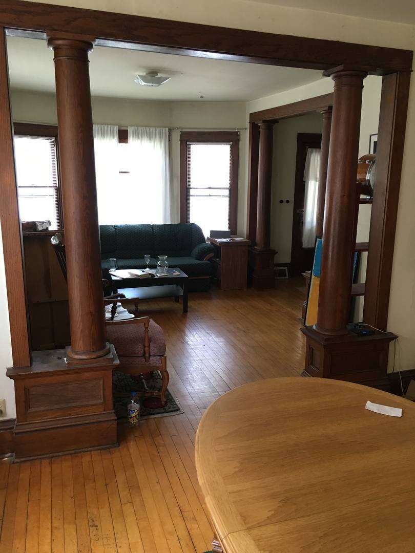 Apartment for rent at 933 E Gorham St, Madison, WI 53703