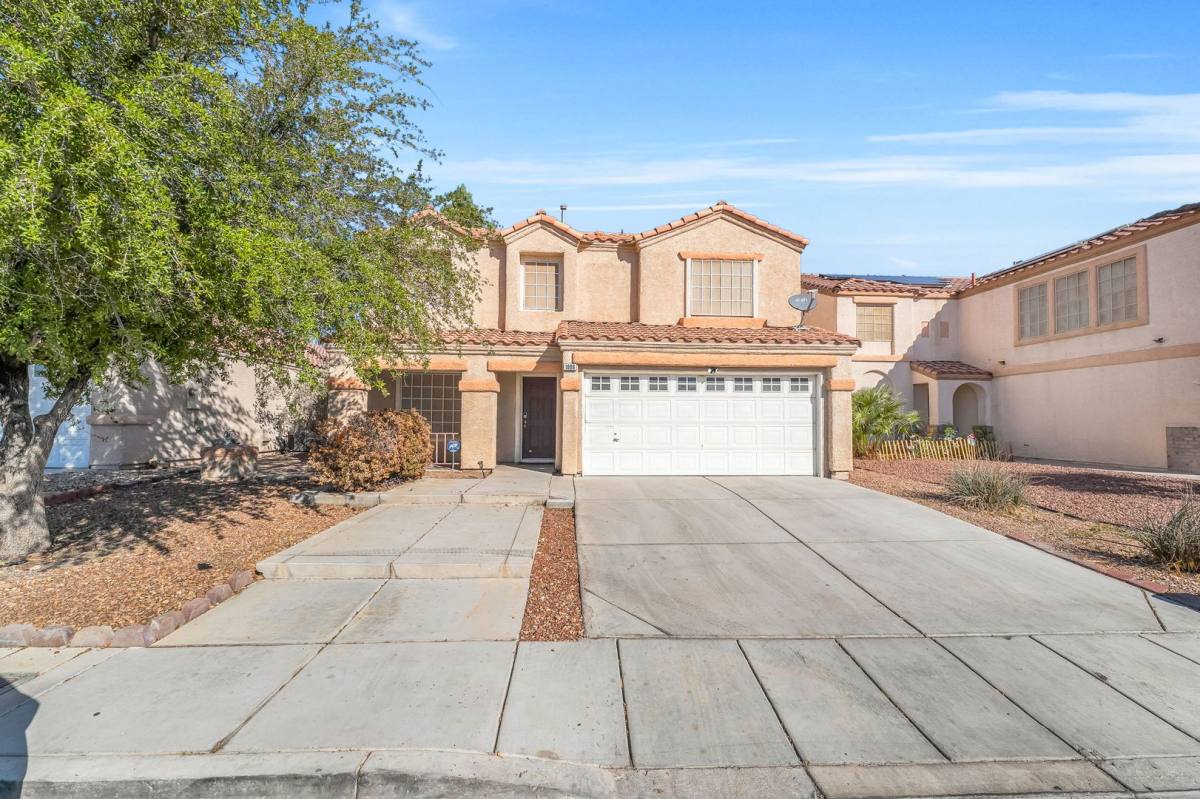 House for rent at 1008 Menands Ave, Las Vegas, NV 89123