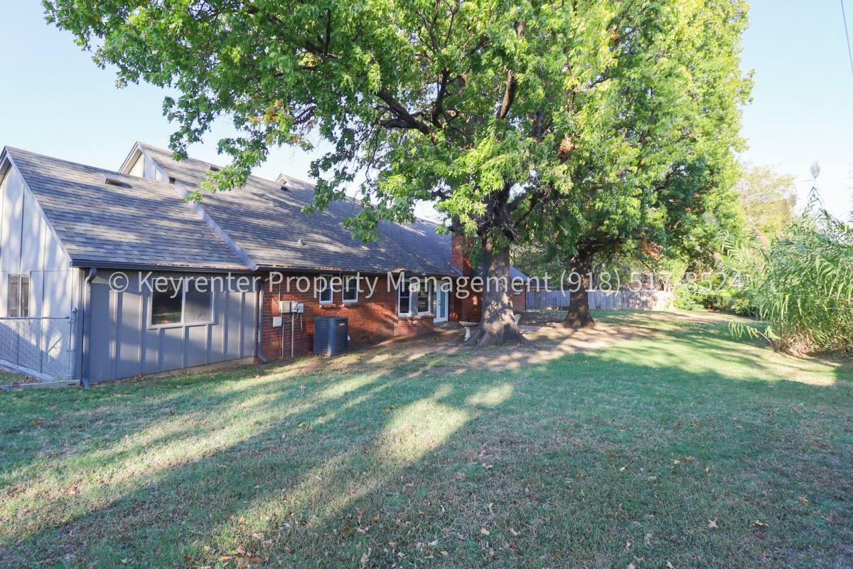 5819 S 83rd E Place, Tulsa, OK 74145 - House for Rent - Image 8