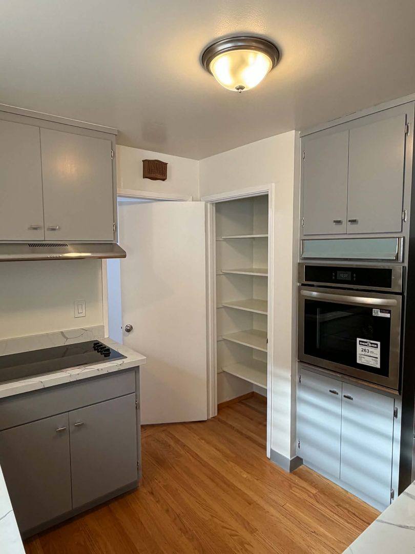 419-421 Clinton St, Redwood City, CA 94062 - Apartment for Rent - Image 7