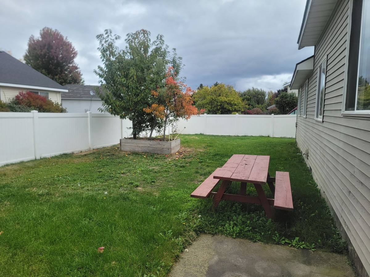2465 W Sarge Court, Coeur d'Alene, ID 83815 - House for Rent - Image 8