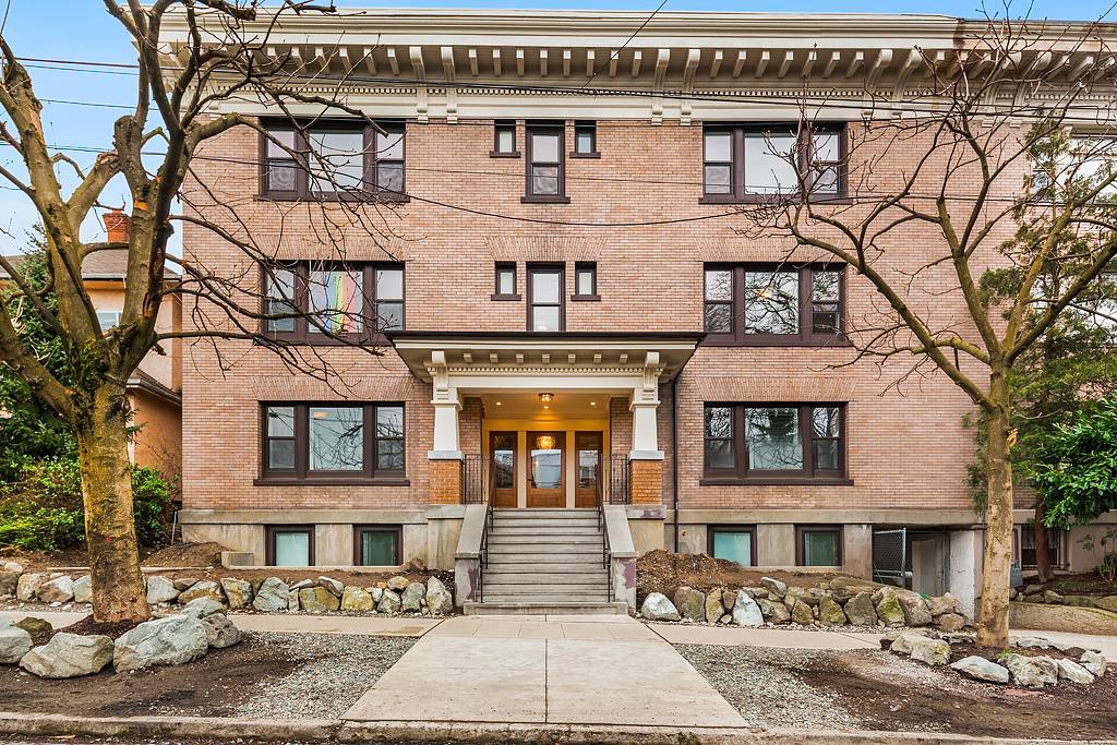 Apartment for rent at Bristol, 1626 13th Ave, Seattle, WA 98122