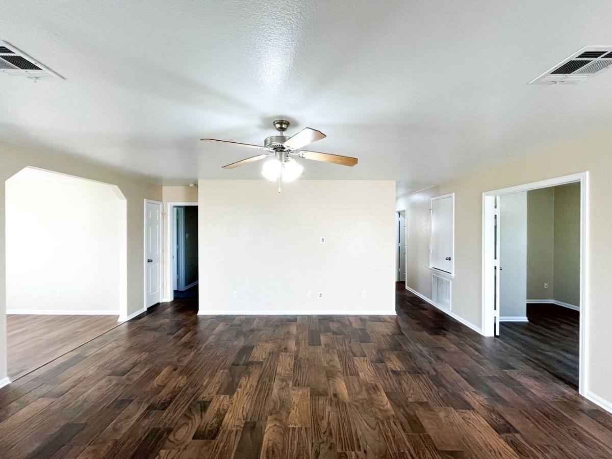 2410 Price Dr, Killeen, TX 76542 - House for Rent - Image 7