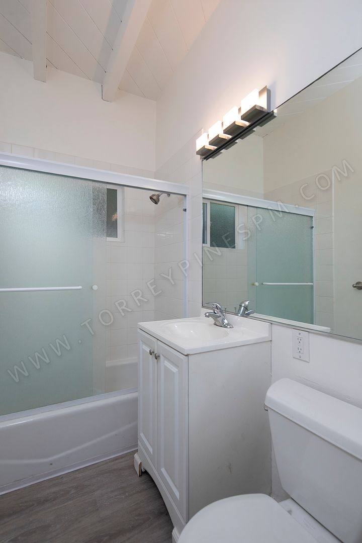 334-48 Rosemont St, La Jolla, CA 92037 - Apartment for Rent - Image 8