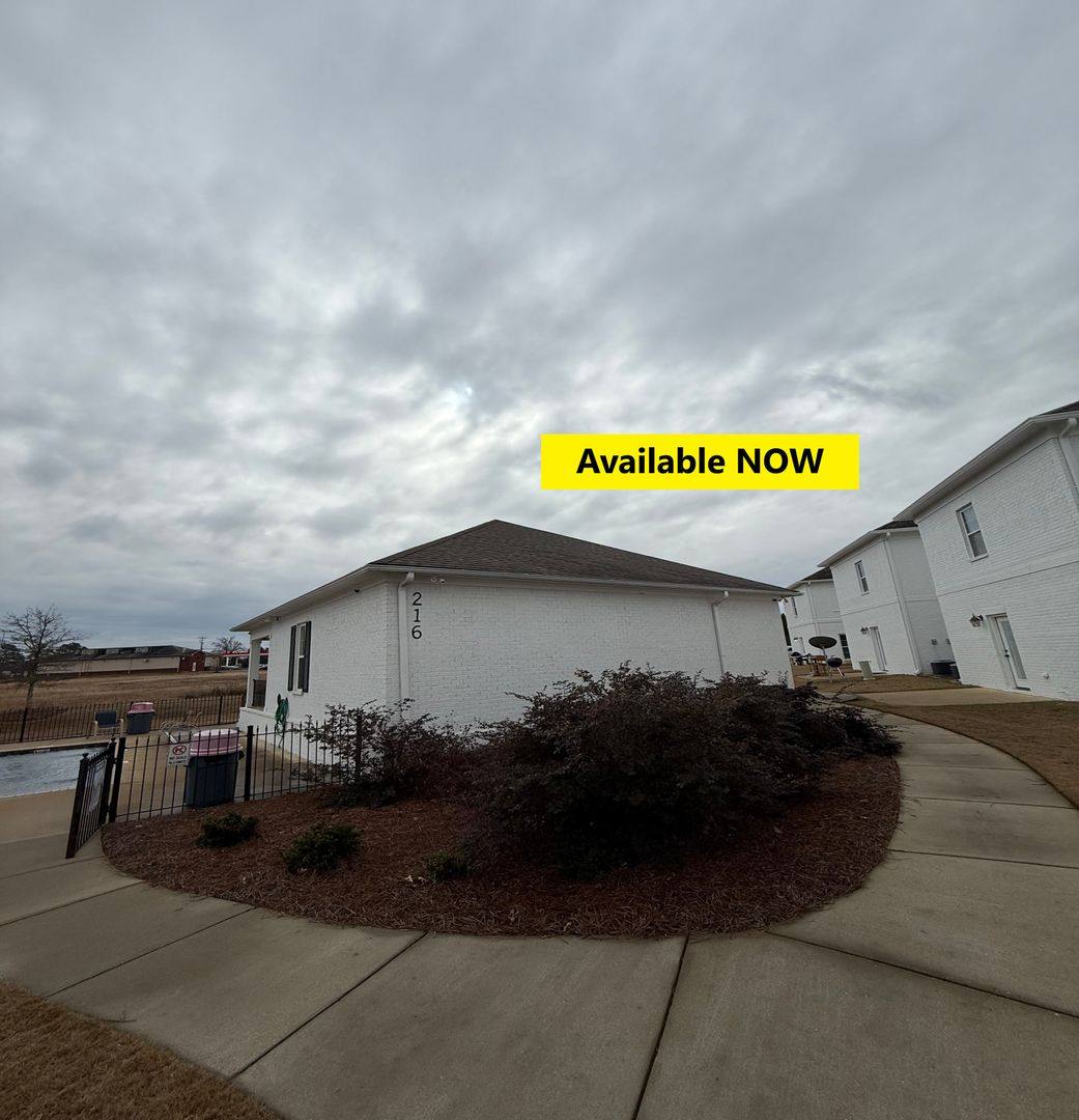 House for rent at 216 Park W Loop, Oxford, MS 38655