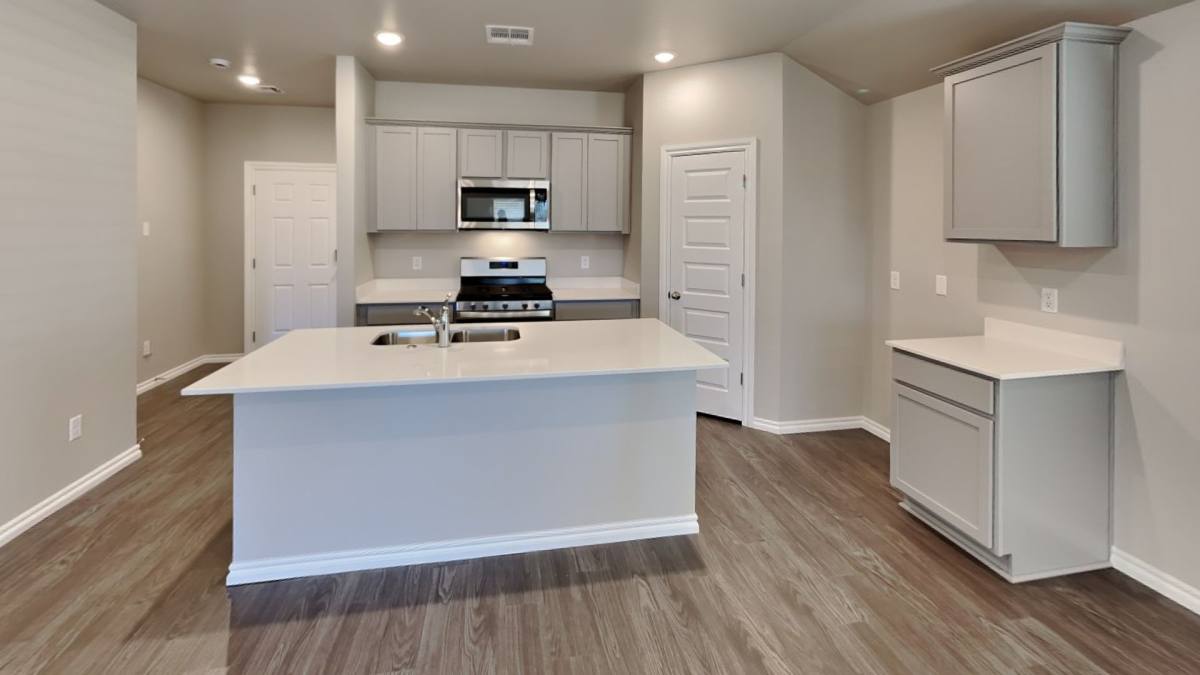 2764 Alice Way, Yukon, OK 73099 - House for Rent - Image 6