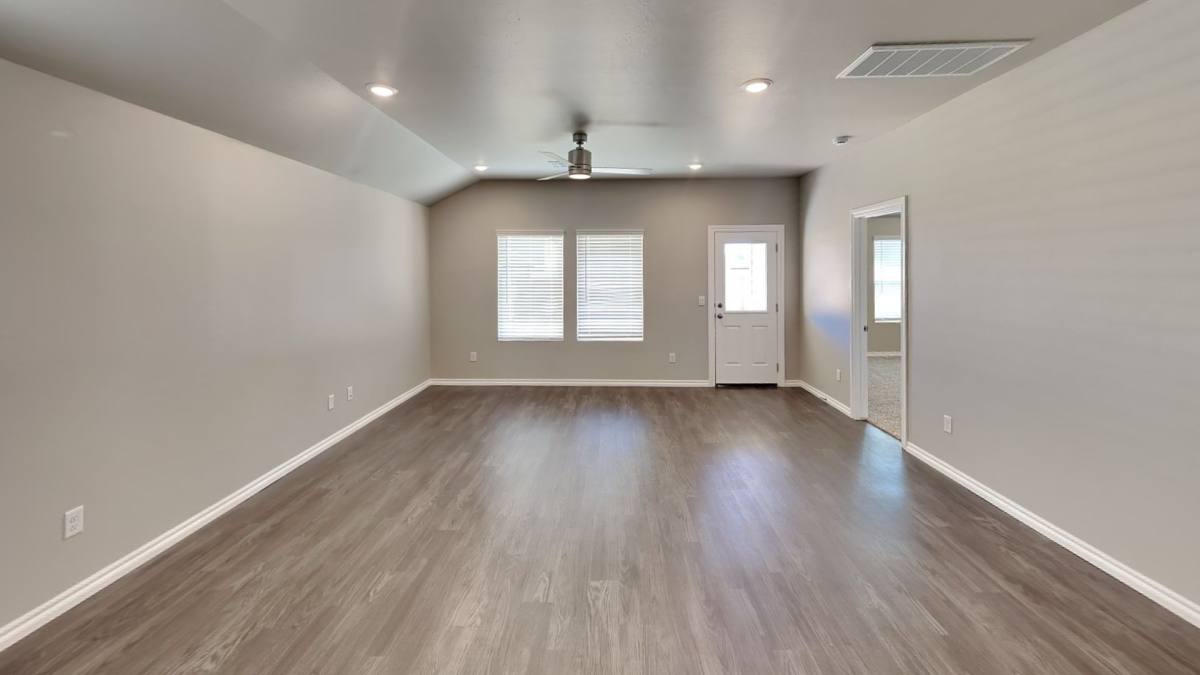 2764 Alice Way, Yukon, OK 73099 - House for Rent - Image 4