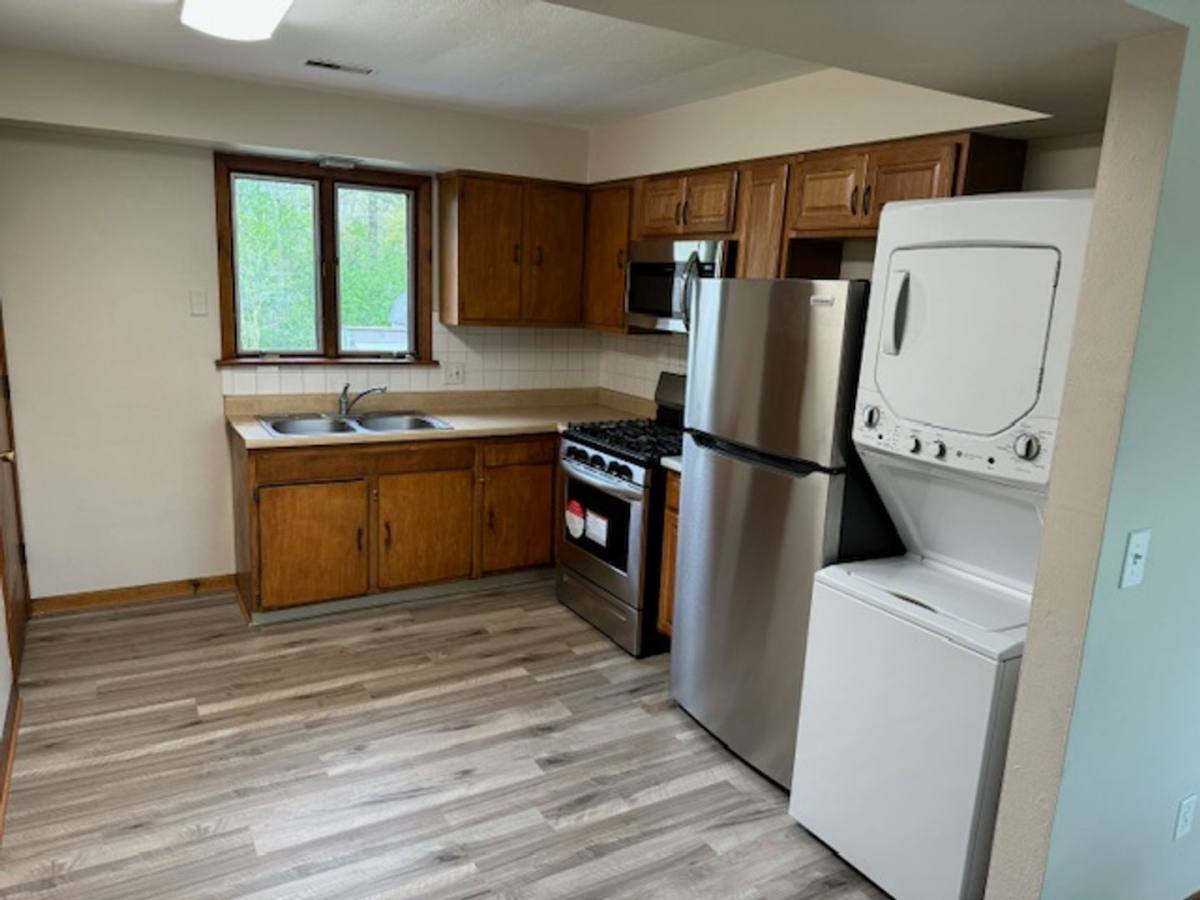 780 Oberlin-Elyria Rd, Elyria, OH 44035 - Apartment for Rent - Image 1