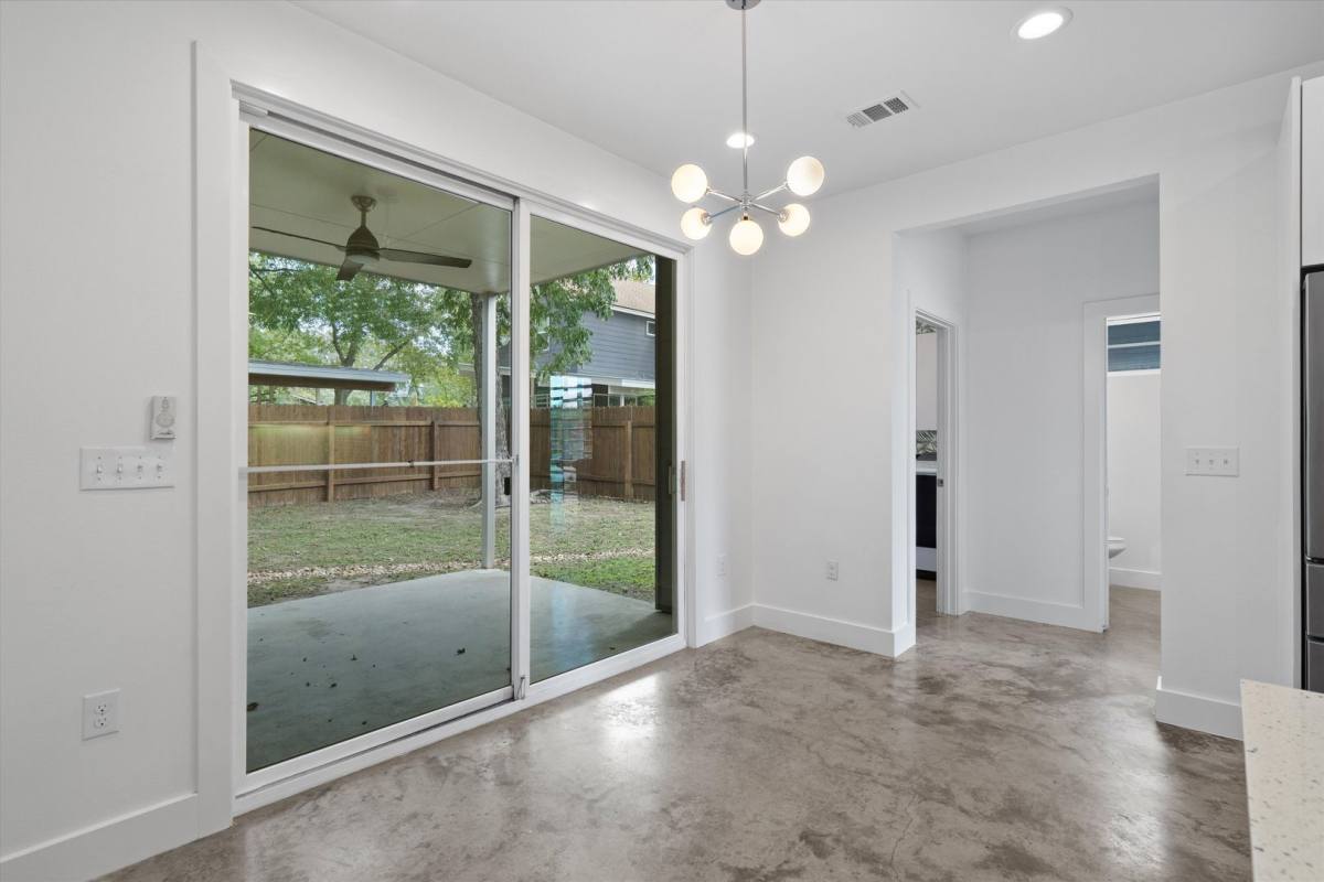 602 W O Dell St #A, Austin, TX 78752 - House for Rent - Image 7