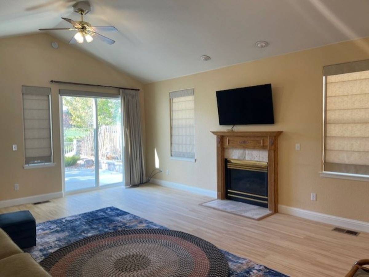 2472 Chardonnay Dr, Carson City, NV 89703 - House for Rent - Image 8