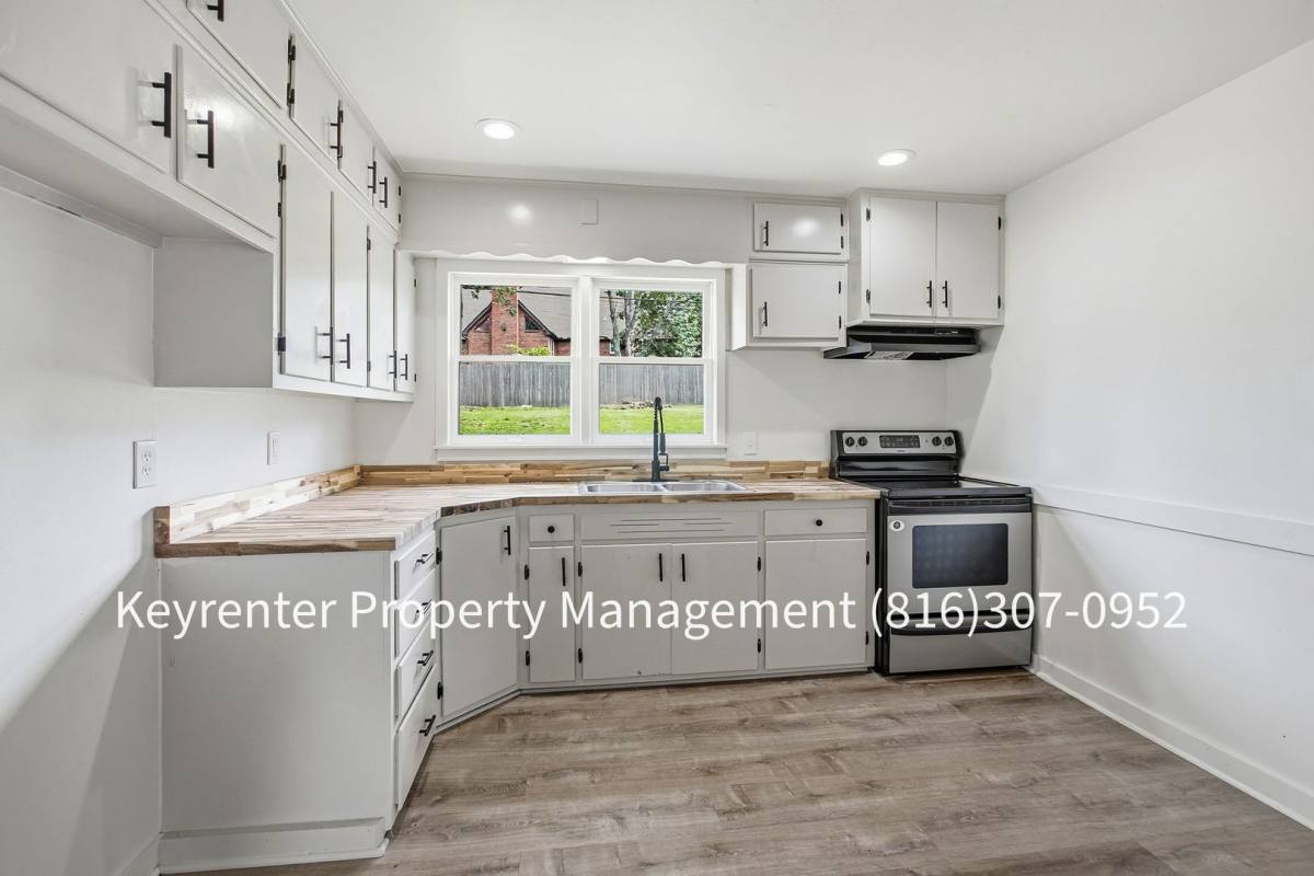 3313 S Vermont Ave, Independence, MO 64052 - House for Rent - Image 7