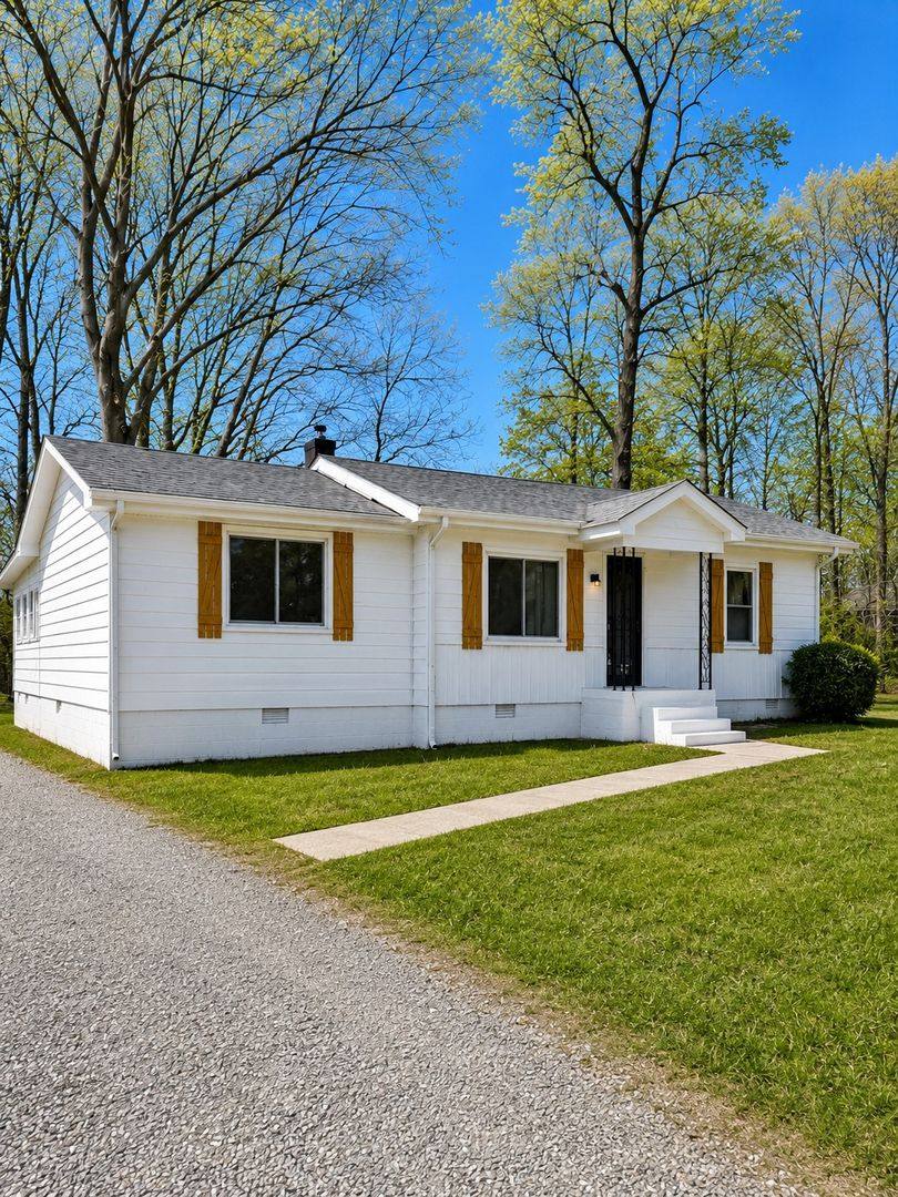 House for rent at 609 Rocky Hill Rd, Clarksville, TN 37042