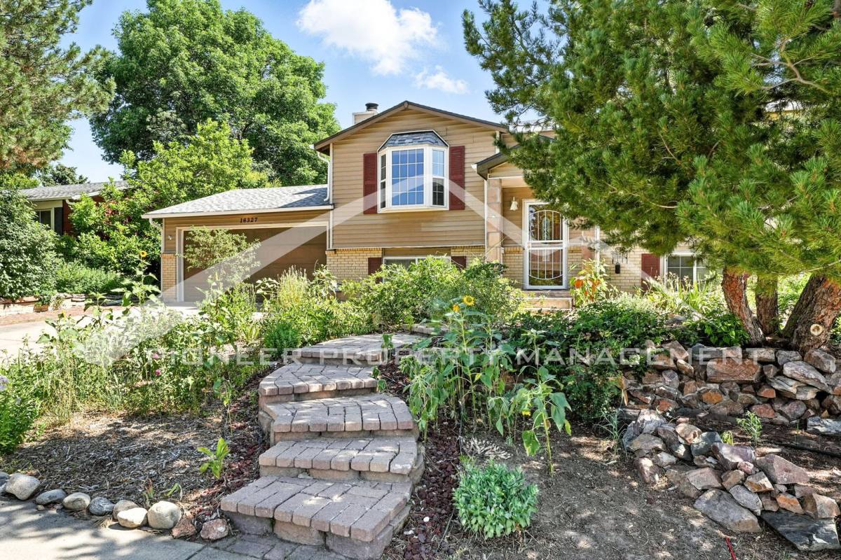 16327 E Brunswick Place, Aurora, CO 80013 - House for Rent - Image 2