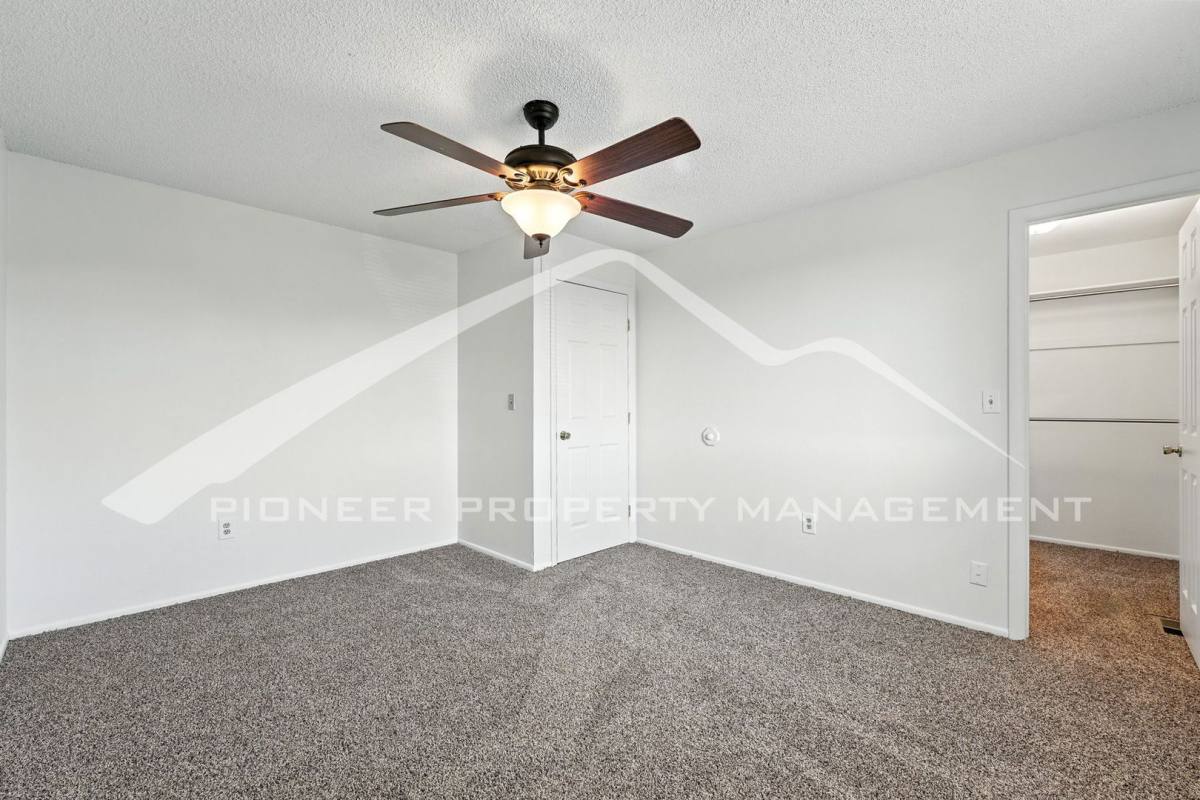 16327 E Brunswick Place, Aurora, CO 80013 - House for Rent - Image 8