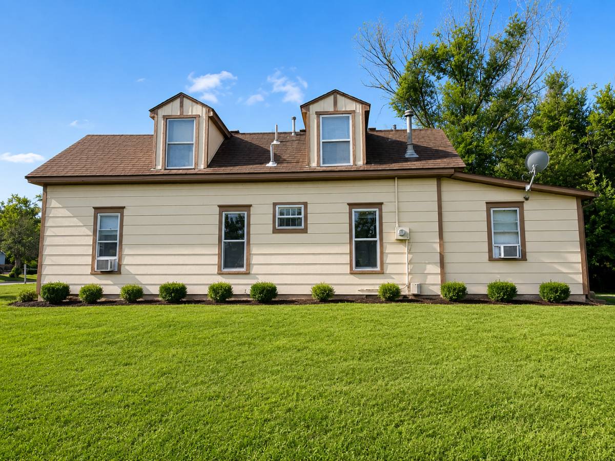 931-933 S Kansas Ave, Springfield, MO 65802 - Apartment for Rent - Image 2