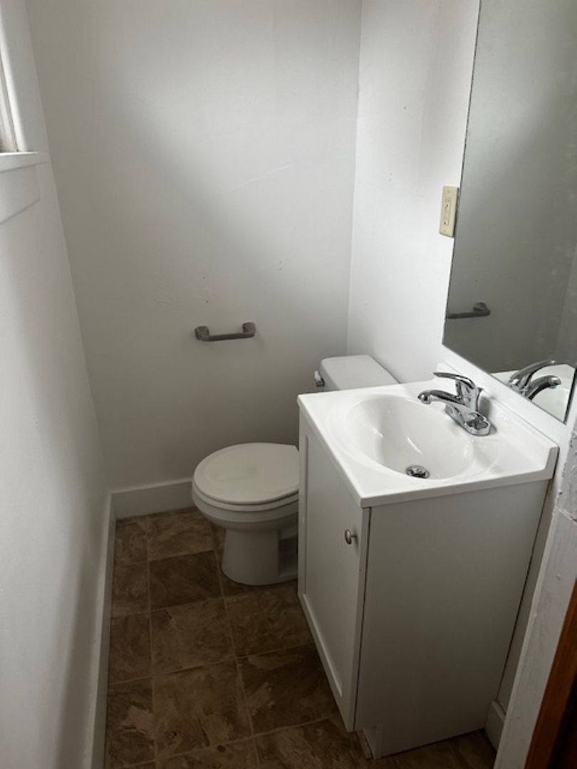 1108 Main St, Cedar Falls, IA 50613 - House for Rent - Image 3