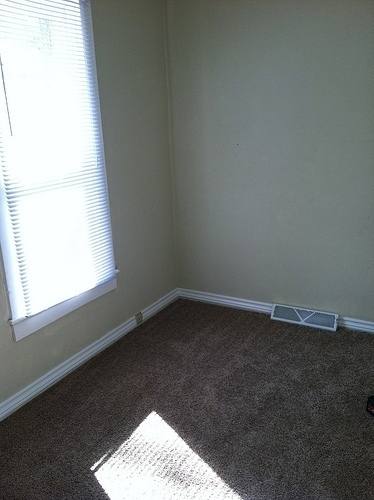 818 W 3rd St, Cedar Falls, IA 50613 - House for Rent - Image 2