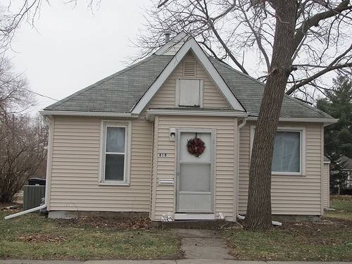 818 W 3rd St, Cedar Falls, IA 50613 - House for Rent - Image 6