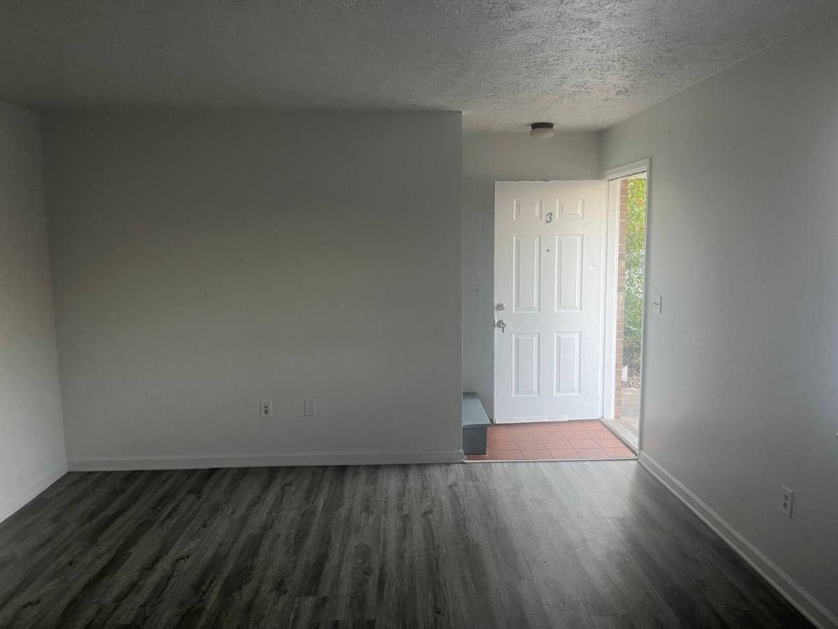 280 Berkley Court, Radcliff, KY 40160 - Townhouse for Rent - Image 10