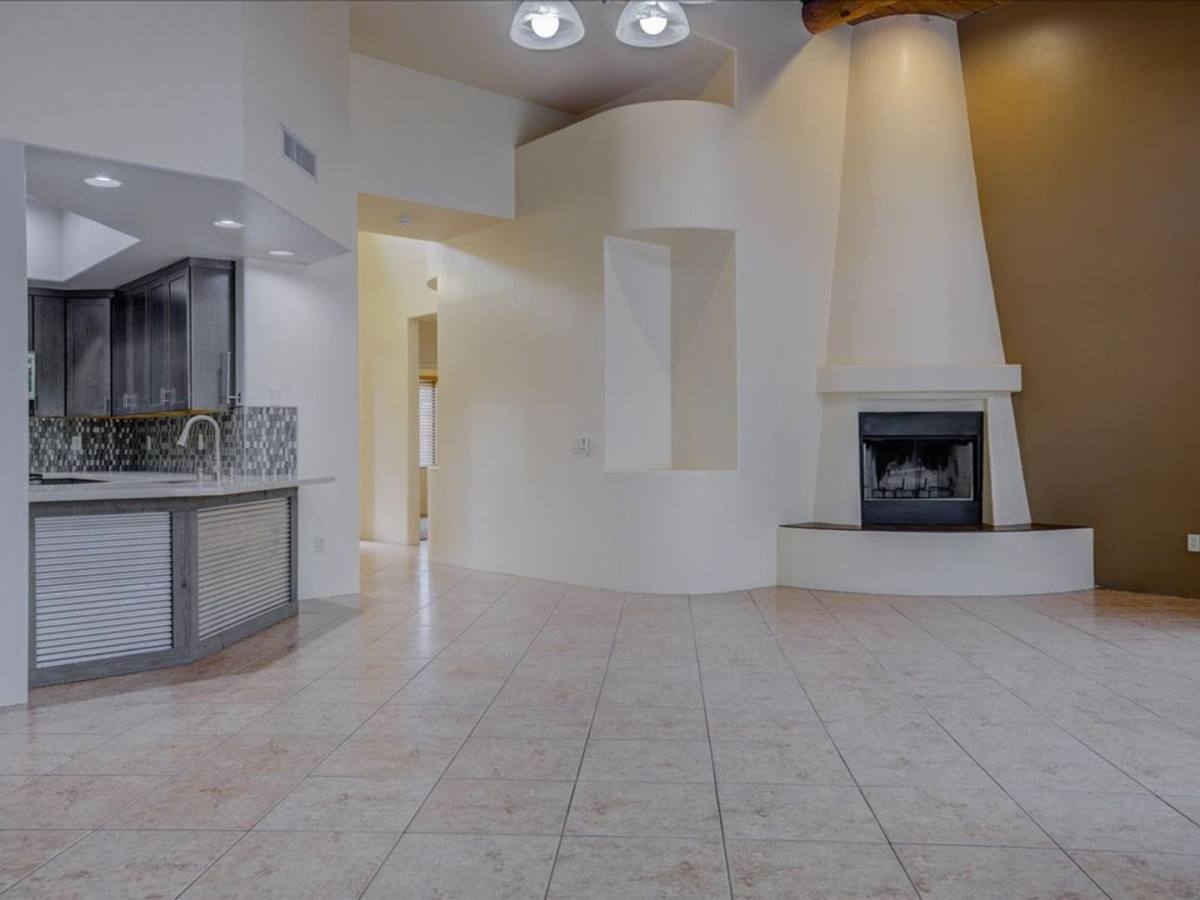 9441 S San Esteban Dr, Vail, AZ 85641 - House for Rent - Image 8