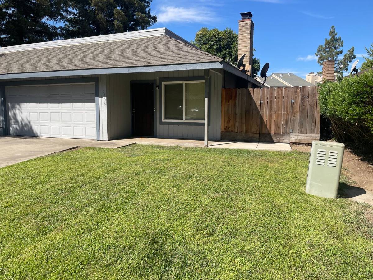 Apartment for rent at 3537 San Clemente Ave, Modesto, CA 95356