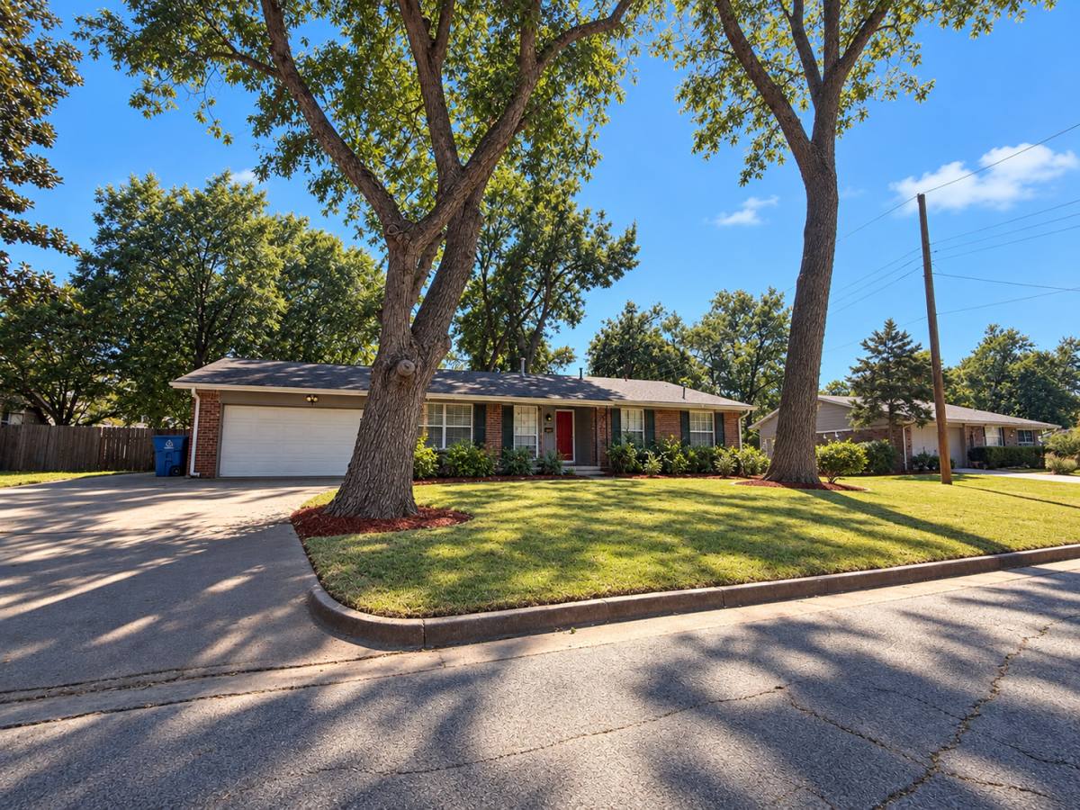 5623 S Saint Louis Ave, Tulsa, OK 74105 - House for Rent - Image 1
