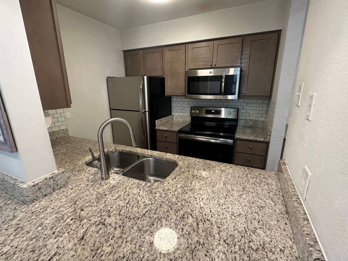 1727 Ridge Oak Place, Memphis, TN 38120 - Townhouse for Rent - Image 7