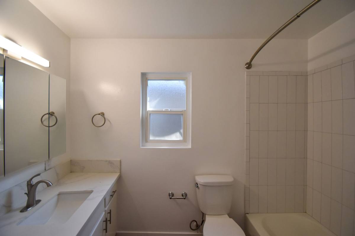 4201-05 Arch Dr, Studio City, CA 91604 - Apartment for Rent - Image 7