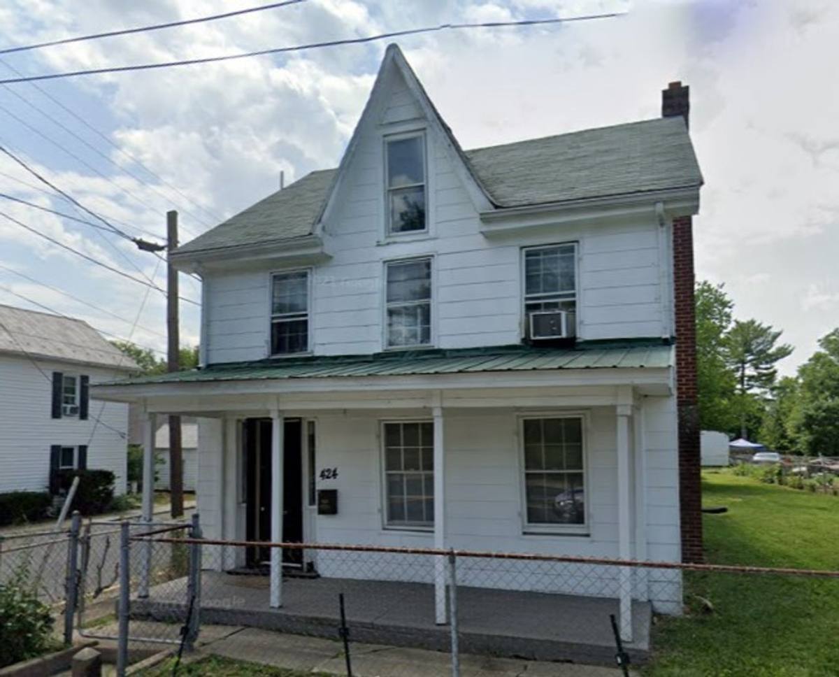 House for rent at 424 E Moler Ave, Martinsburg, WV 25404