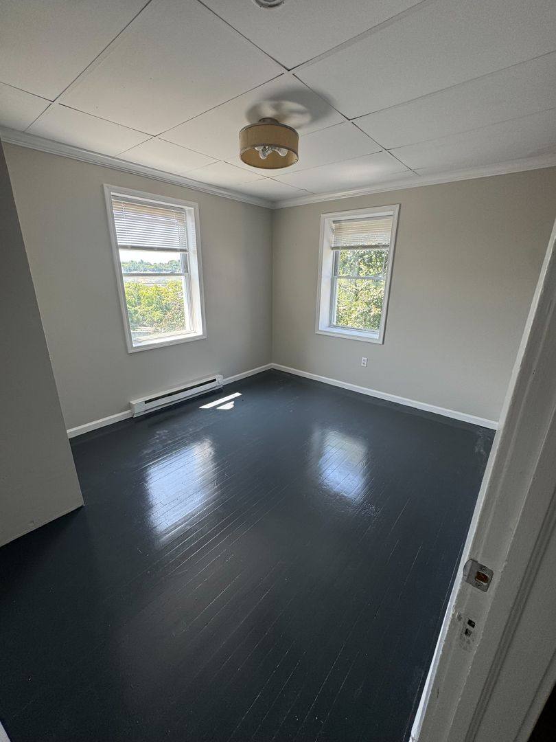 Apartment for rent at 671 Highland Way, Hagerstown, MD 21740