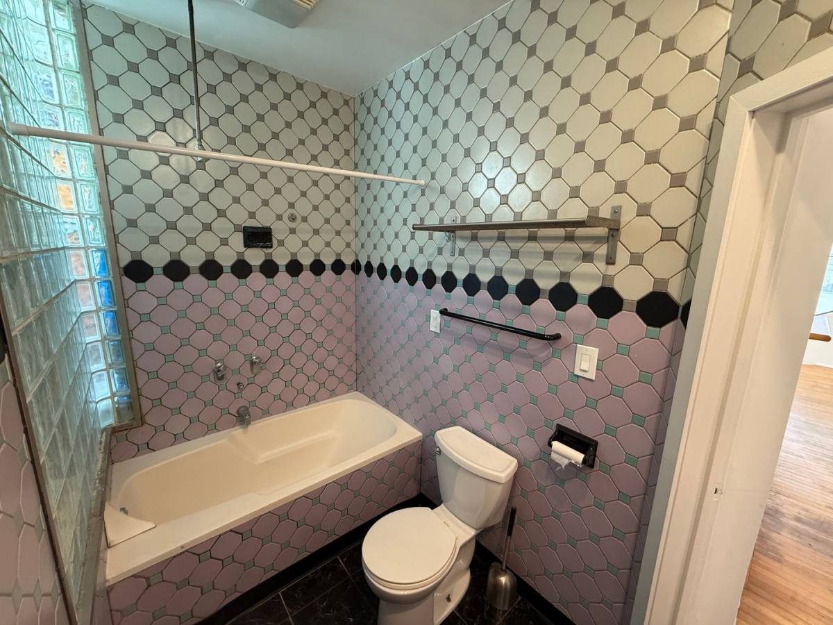 1705 S Newberry, Chicago, IL 60608 - Apartment for Rent - Image 8
