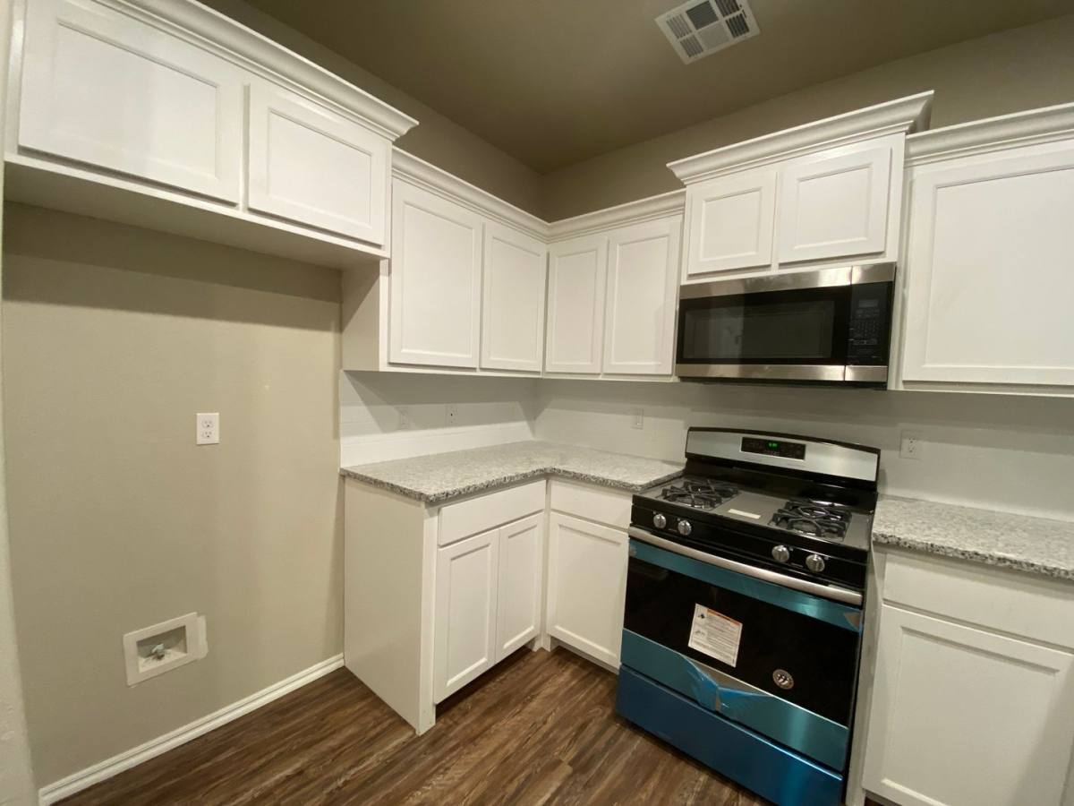 10904 NW 119th St, Yukon, OK 73099 - House for Rent - Image 9