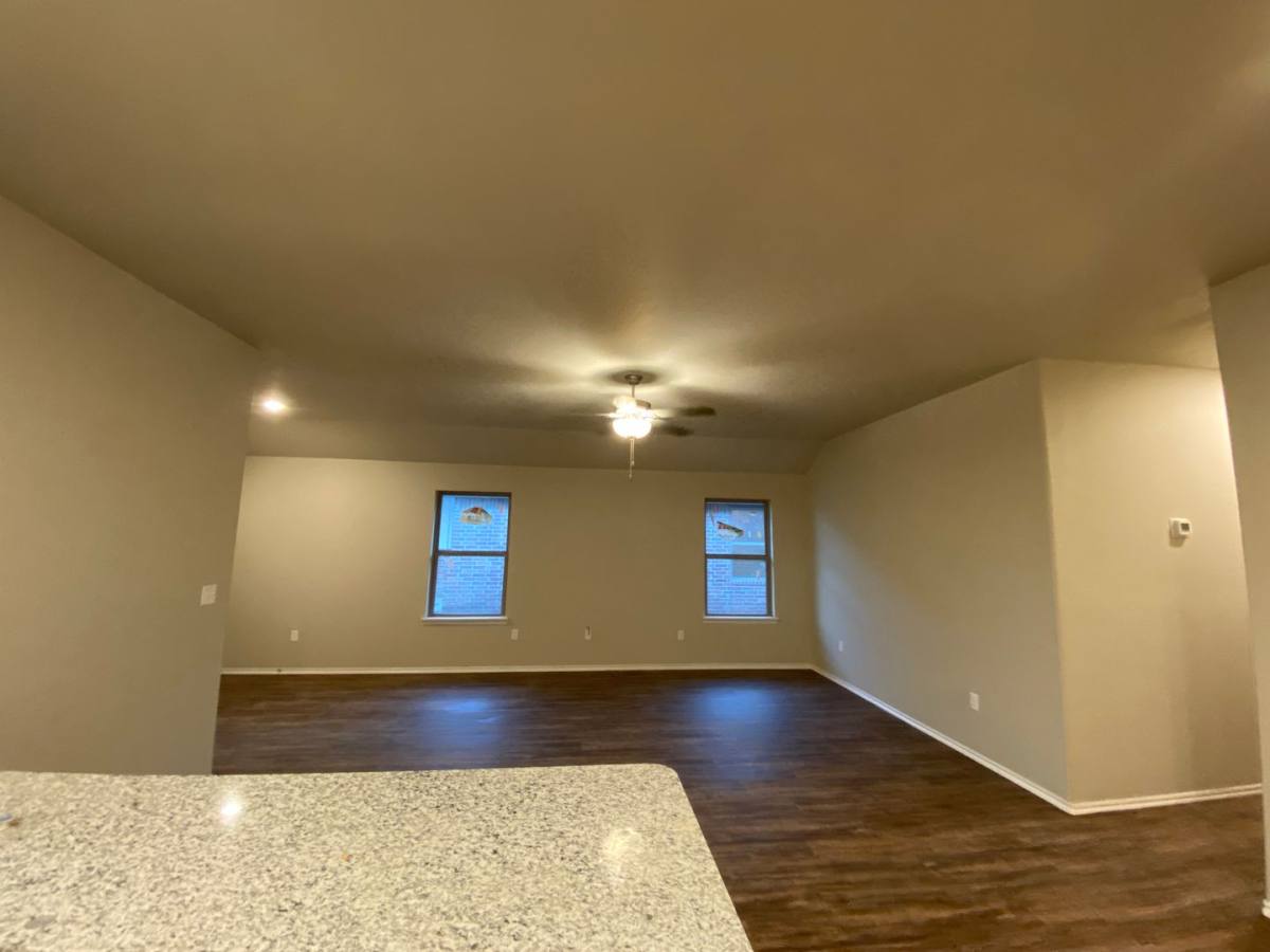 10904 NW 119th St, Yukon, OK 73099 - House for Rent - Image 10