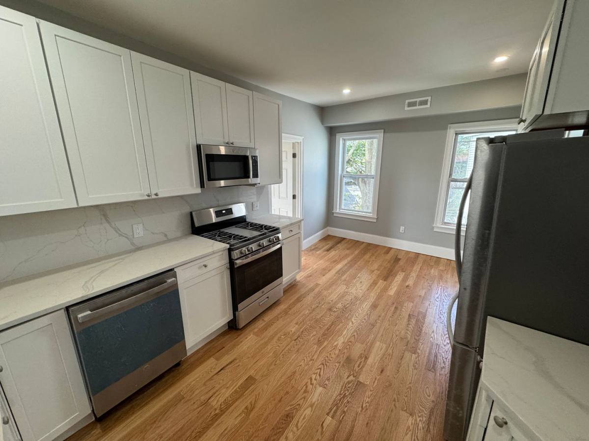 13 Spring St #3L, Somerville, MA 02143 - Apartment for Rent - Image 2